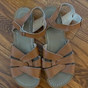 Women’s salt water tan leather sandals